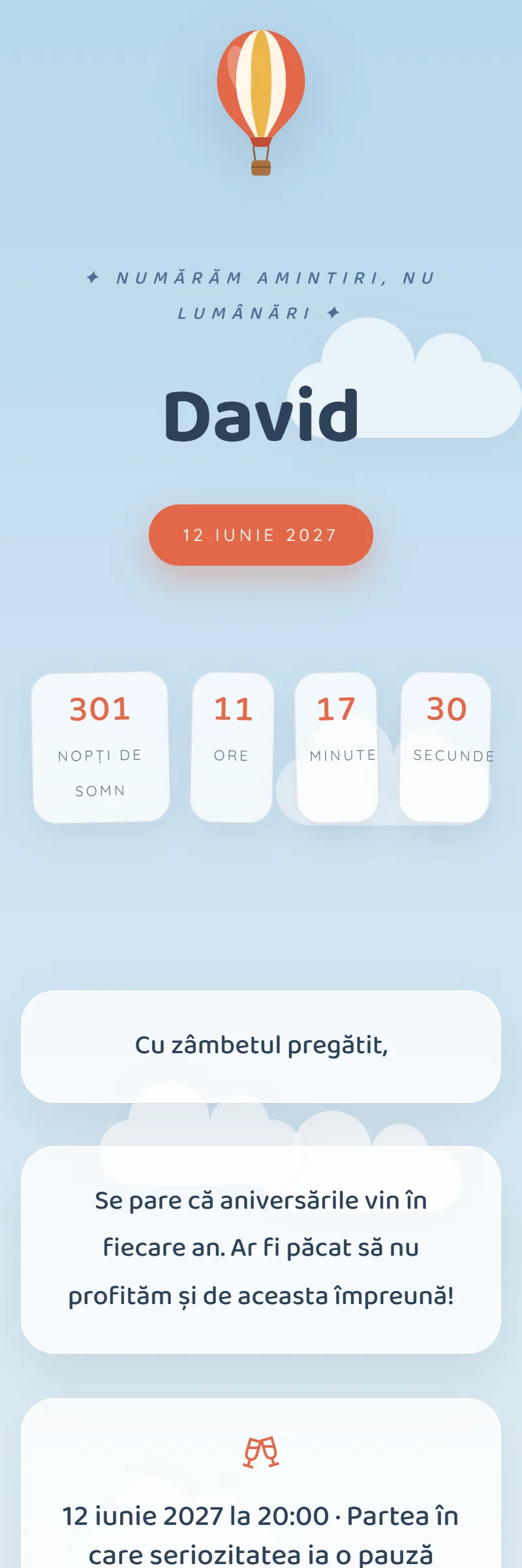 Invitație online de Aniversare, modelul Balonul de Hârtie